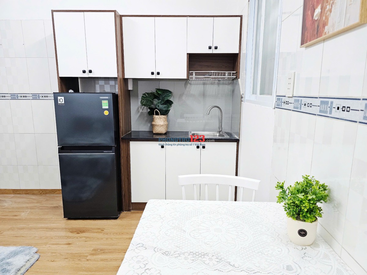 Phòng 30m2 Full NT cửa sổ, máy giặt riêng Yên Đỗ, Bình Thạnh gần Chợ Bà Chiểu tiện đi Q1, Phú Nhuận.