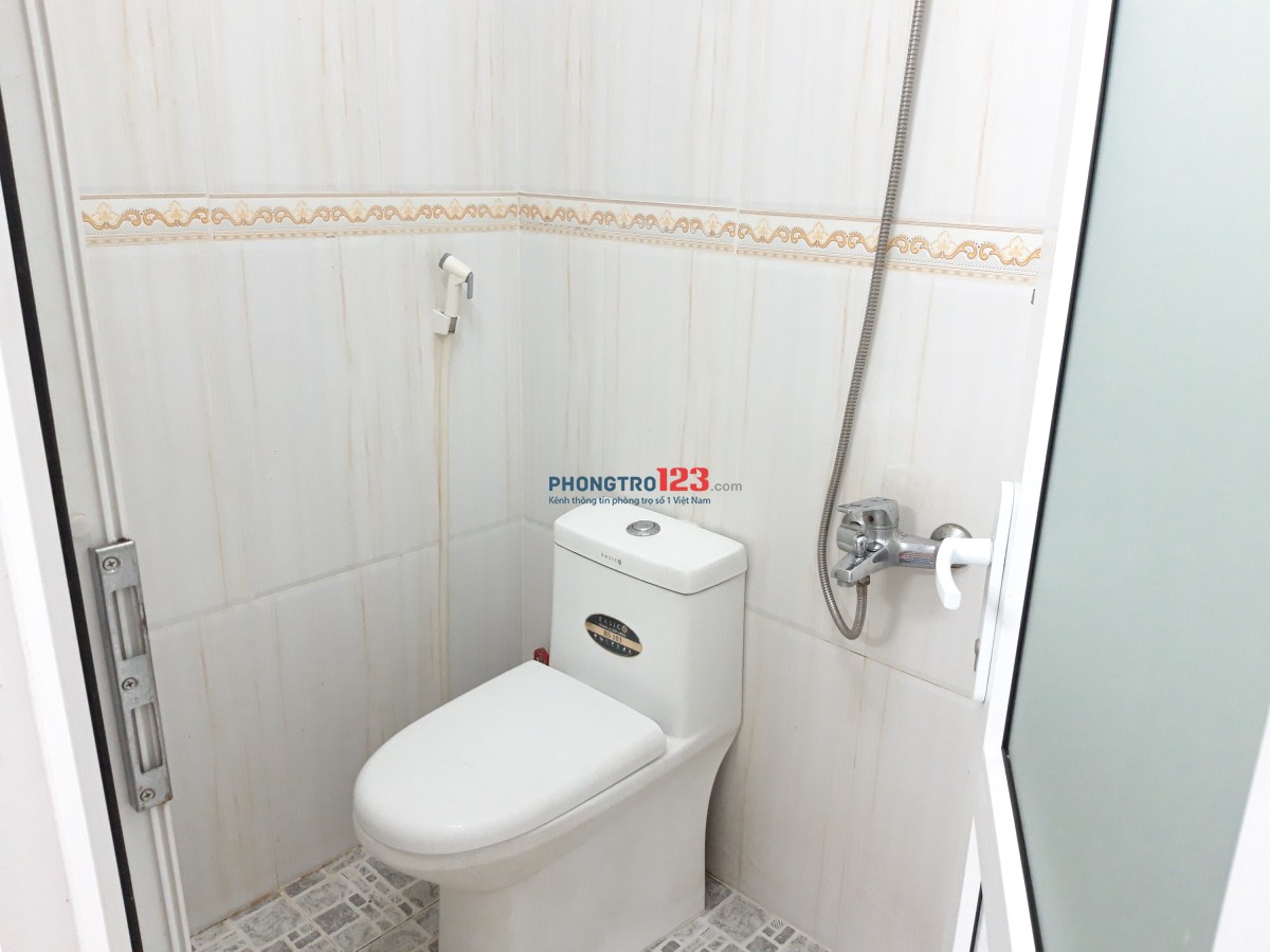 Chính chủ - Phòng 3tr5 gần Cây xăng Âu Cơ Nguyễn Thái Học