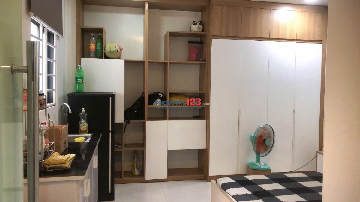 Căn Hộ Studio Ấm Cúng, Cửa Sổ Trời - Full Nội Thất - Gần Các Trường Đại Học Văn Lang, Hutech, UEF