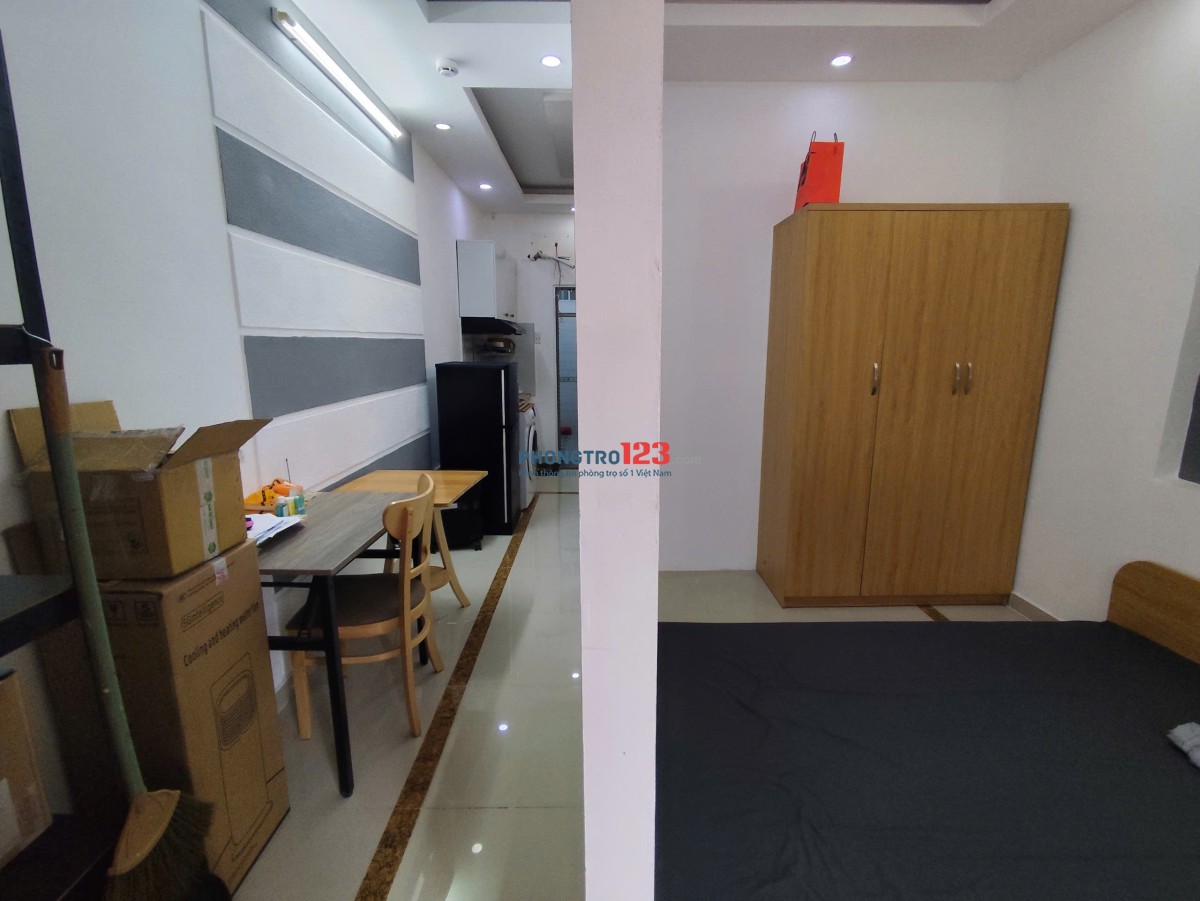 HXH 1PN+ 1P STUDIO BẾP FULL NT BAN CÔNG CỬA SỔ 750 NGUYỄN KIỆM, PHƯỜNG 4, Q.PHÚ NHUẬN