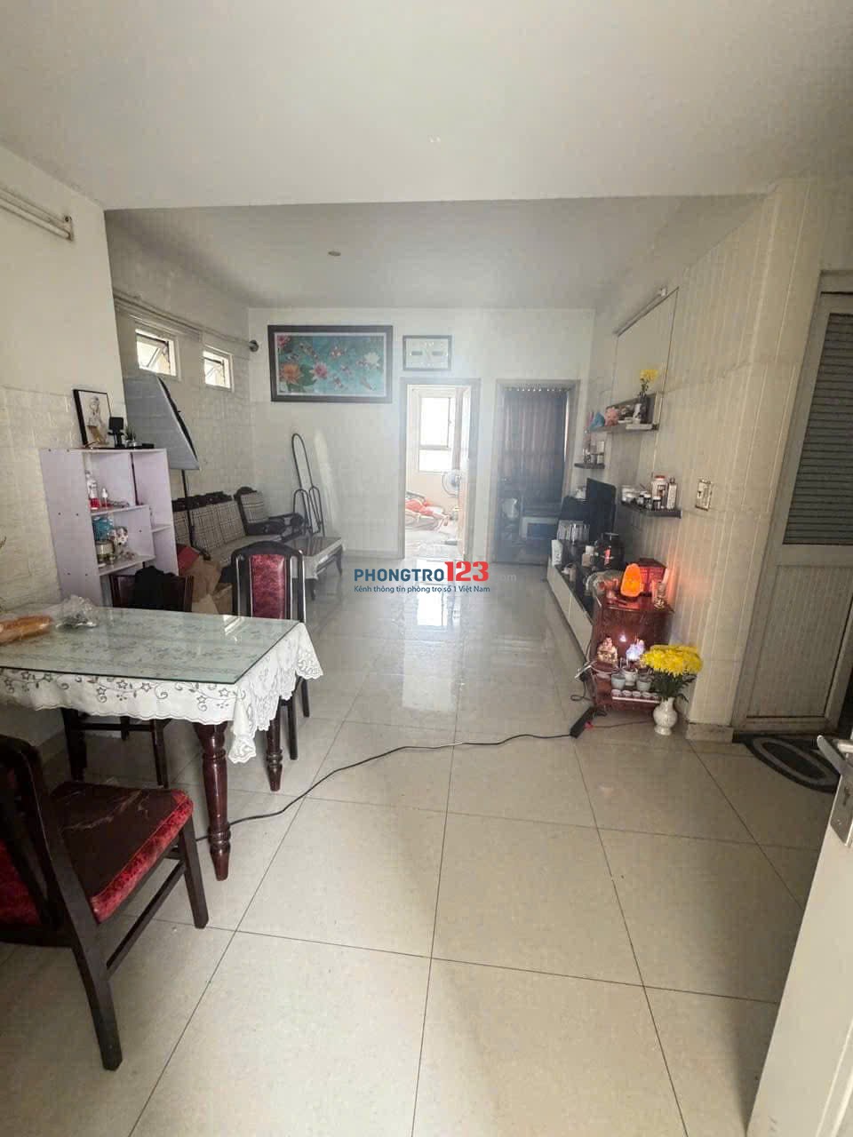 Chung cư Saigon Tower, Thoại Ngọc Hầu, TP: 3p ngủ, 2wc, full nt, 8tr5