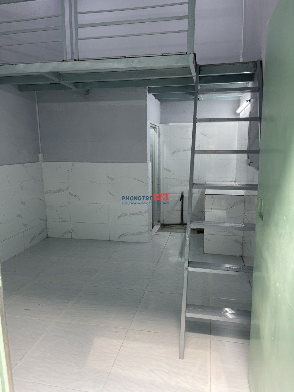 Phòng trọ 2.0tr - Quốc Lộ 13 - sát TP Thủ Đức - Ít phòng