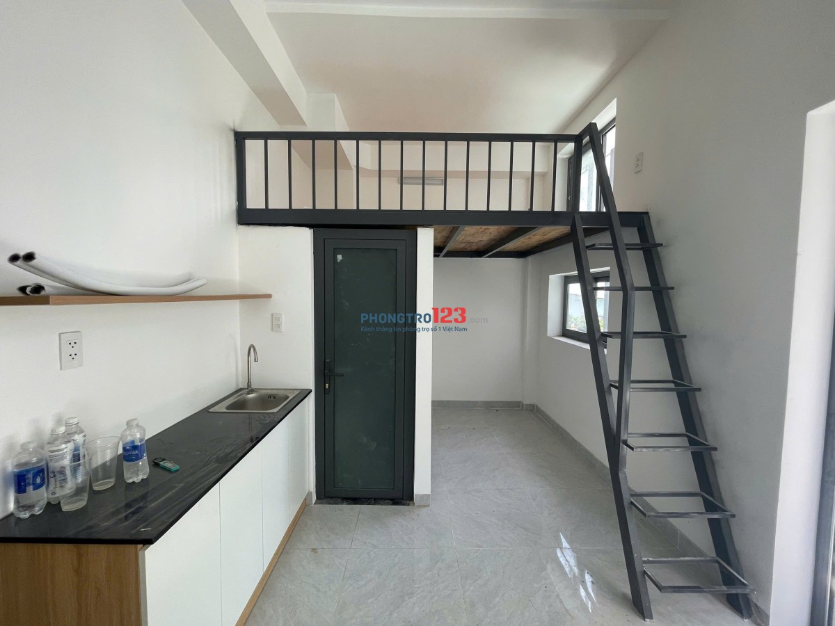 Mới khai trương Ban công Cửa sổ Có gác đa dạng nhu cầu