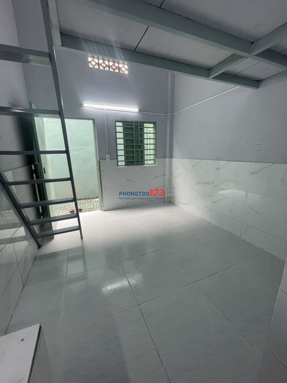 Phòng trọ 2.0tr - Quốc Lộ 13 - sát TP Thủ Đức - Ít phòng