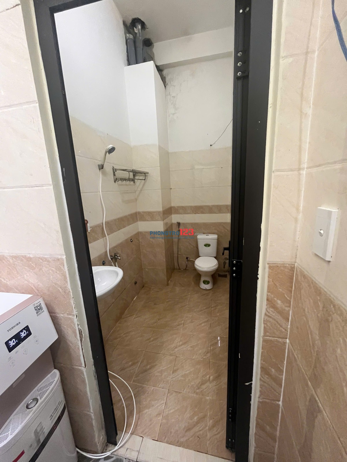 Dư 1 Phòng trọ 35m2 Hiệp Bình Phước, Thủ Đức . Có thể vào ở luôn
