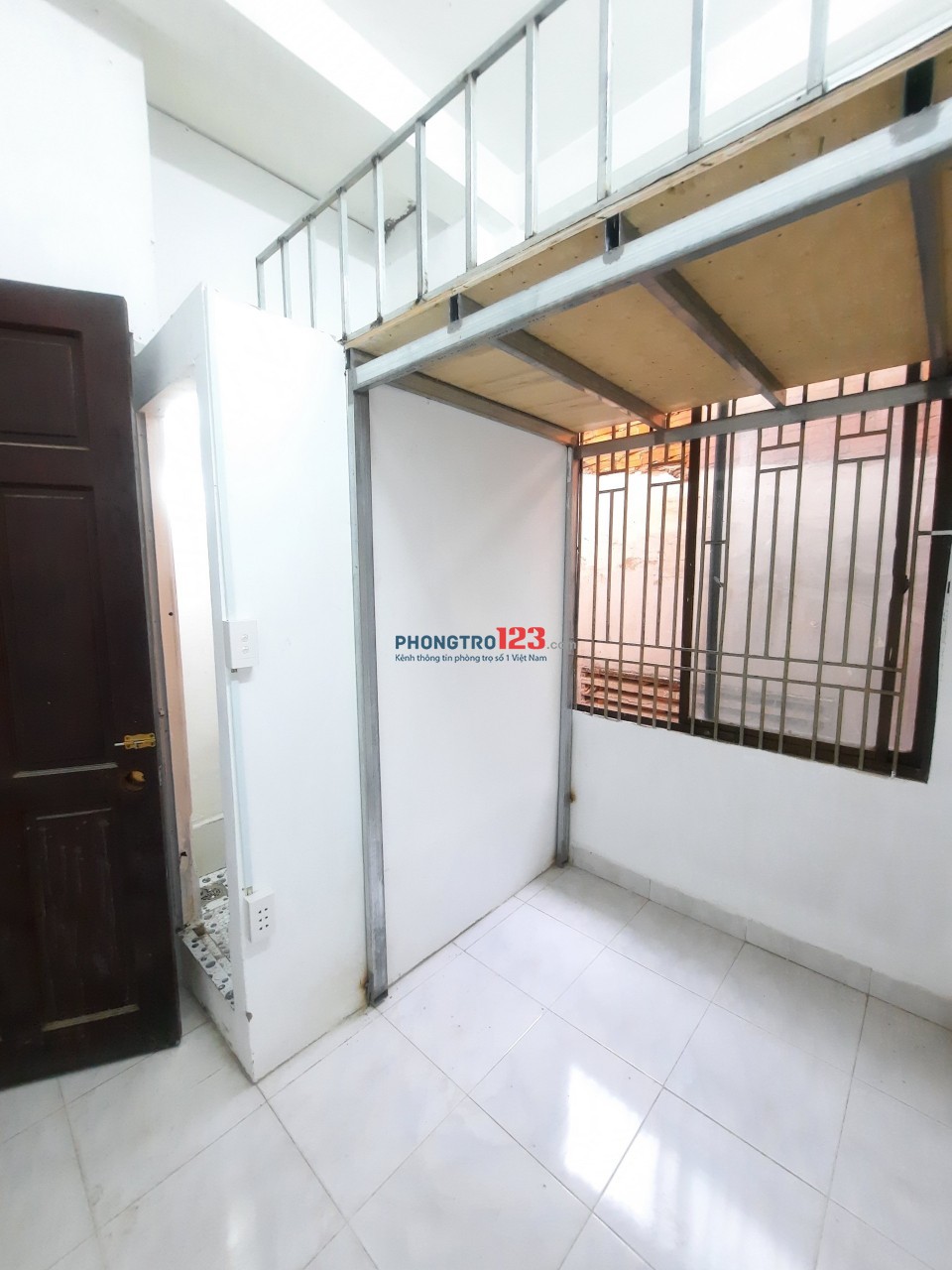 PHÒNG SẠCH SẼ WC RIÊNG, GIỜ TỰ DO GẦN CHỢ BÀ CHIỂU