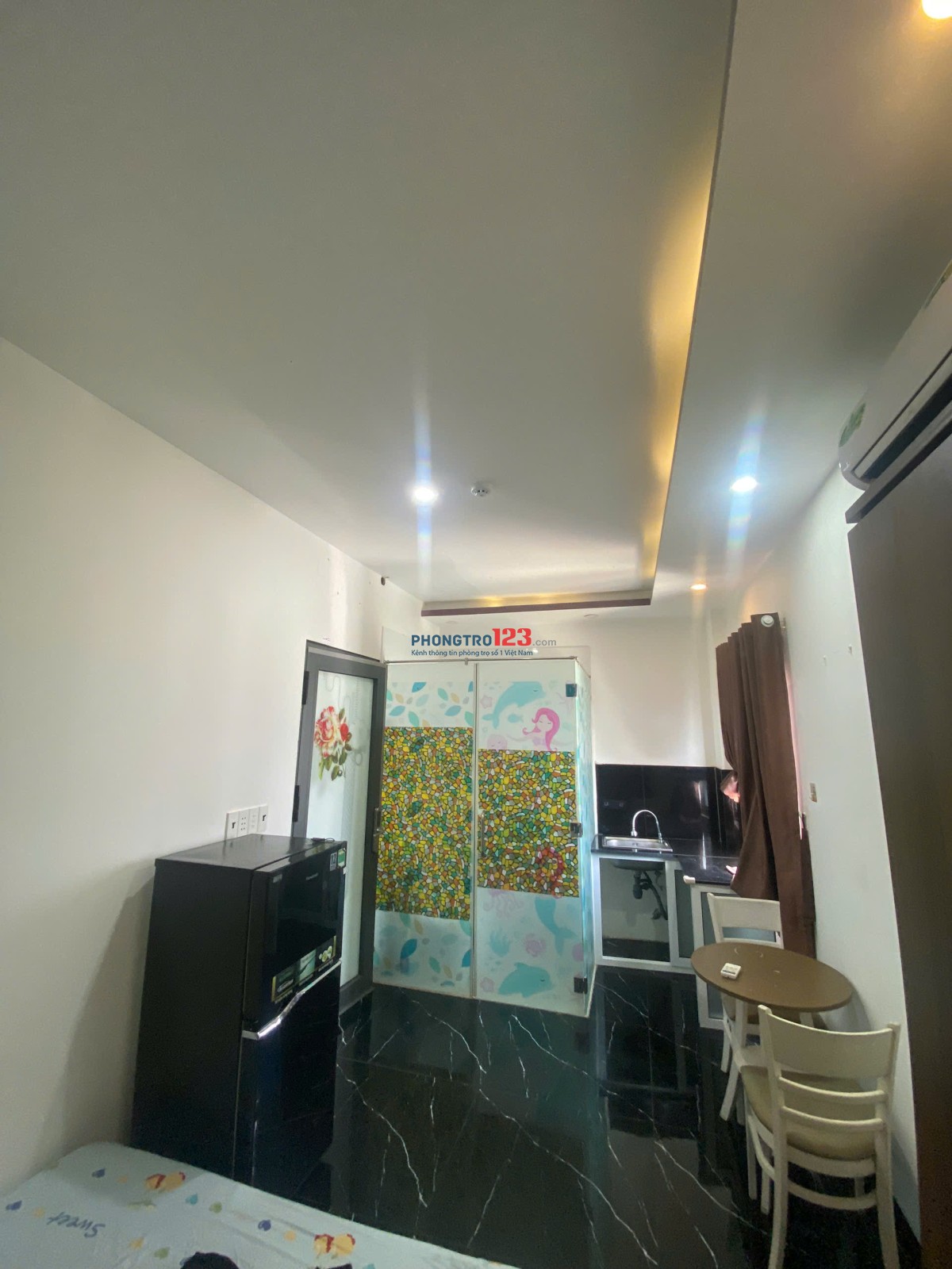 Căn hộ quận 4 giá 5tr3 có cửa sổ sát trung tâm Sài Gòn