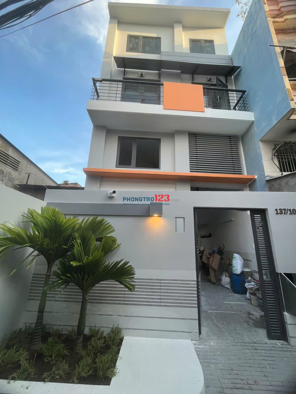Phòng full nội thất, an ninh, cách The Flemington 500m. Phù hợp cho 1 người ở