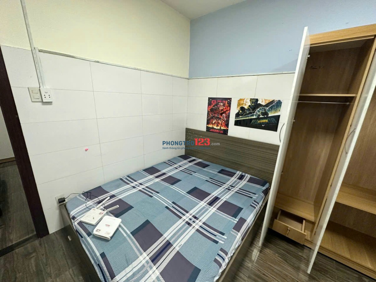 Cho Thuê Căn Hộ 2PN Rộng 50m2 - Khu Trung Tâm Phan Xích Long - Có Máy Giặt Riêng Và Sấy