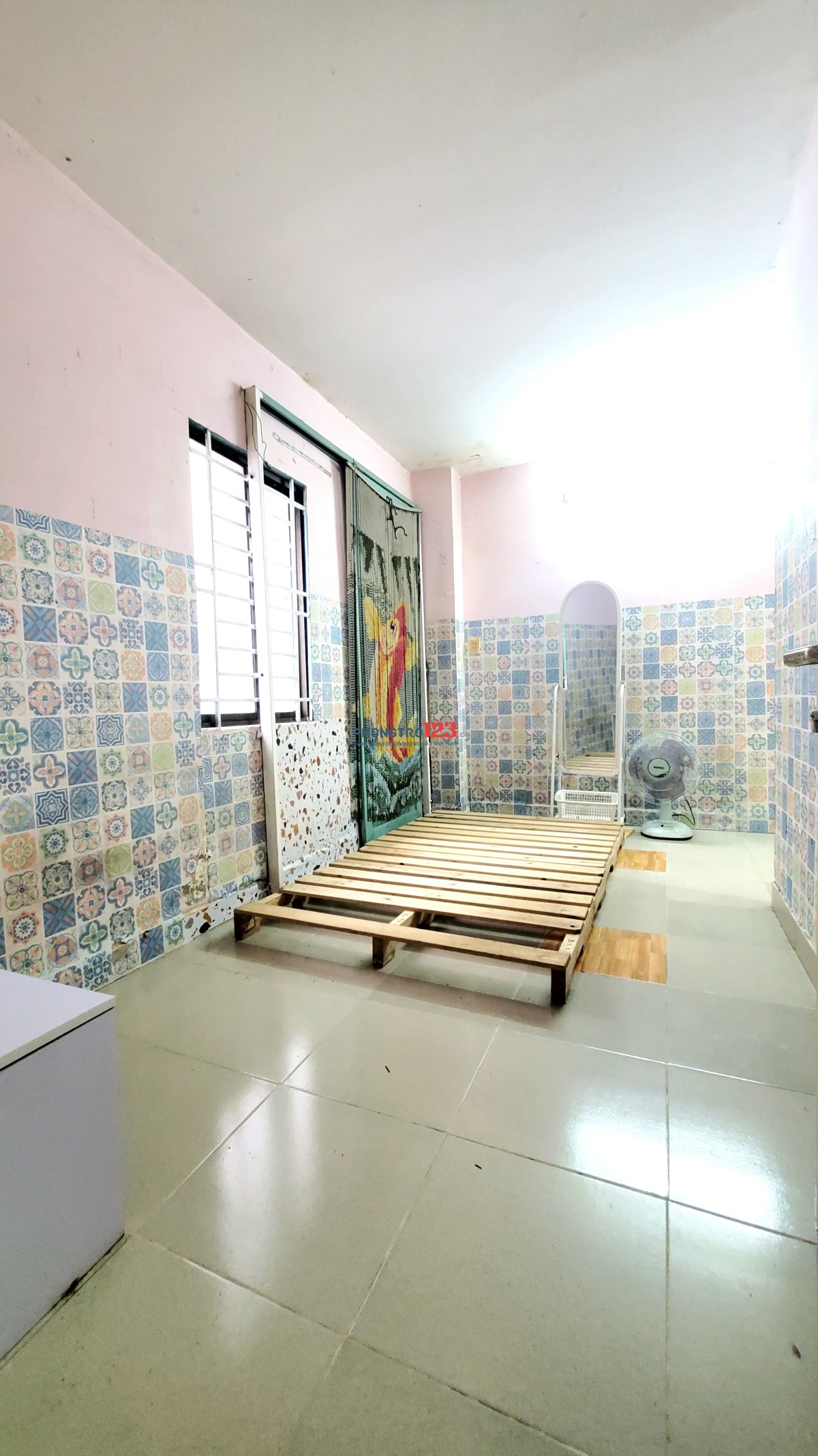 Còn 1 phòng cho thuê gần trung tâm Thành phố, Vinhomes Central Park.