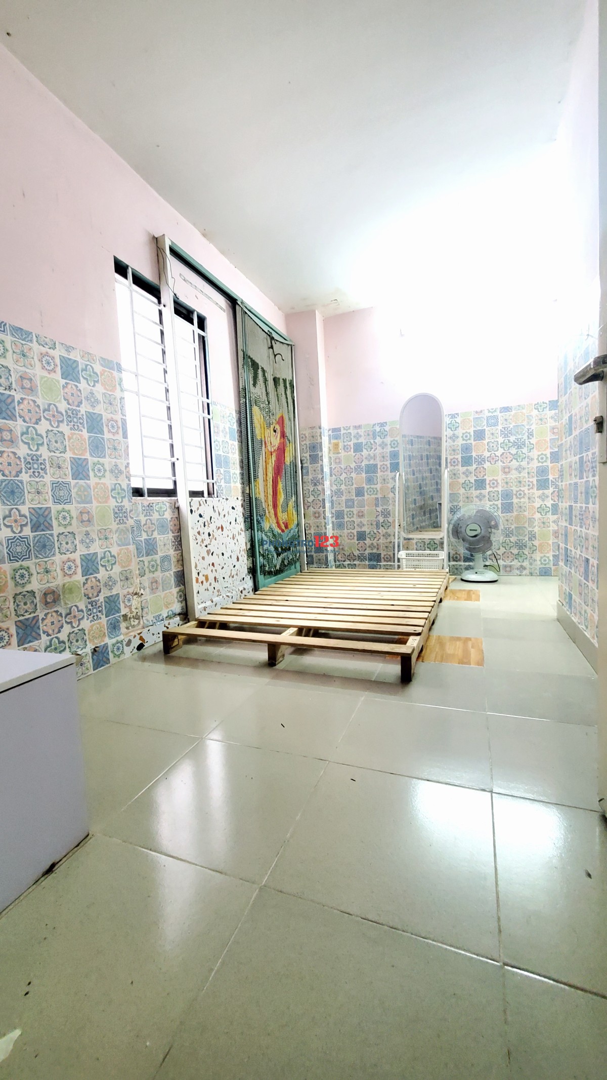 Còn 1 phòng cho thuê gần trung tâm Thành phố, Vinhomes Central Park.