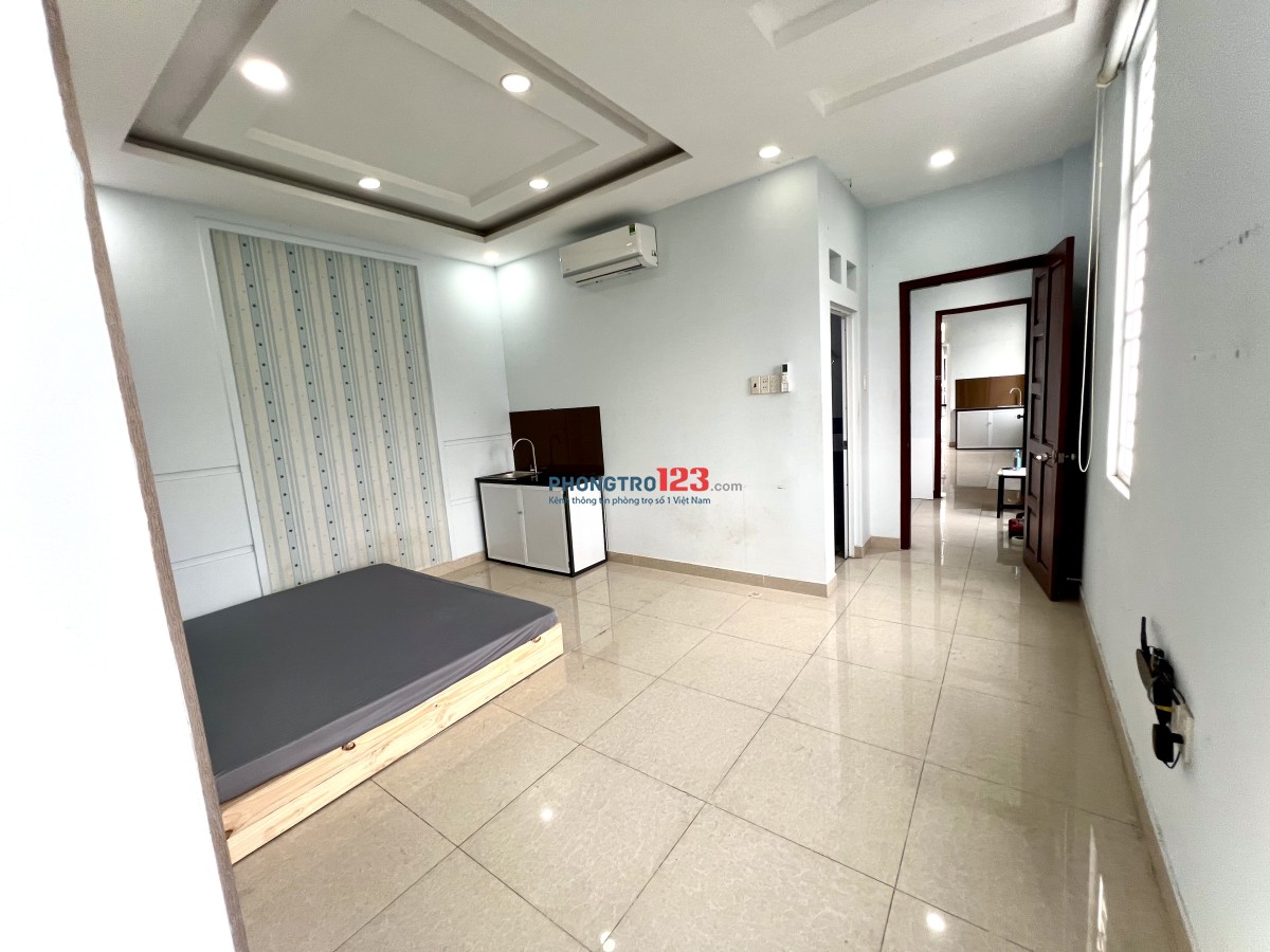Phòng Full Nội Thất gần KDT Vạn Phúc