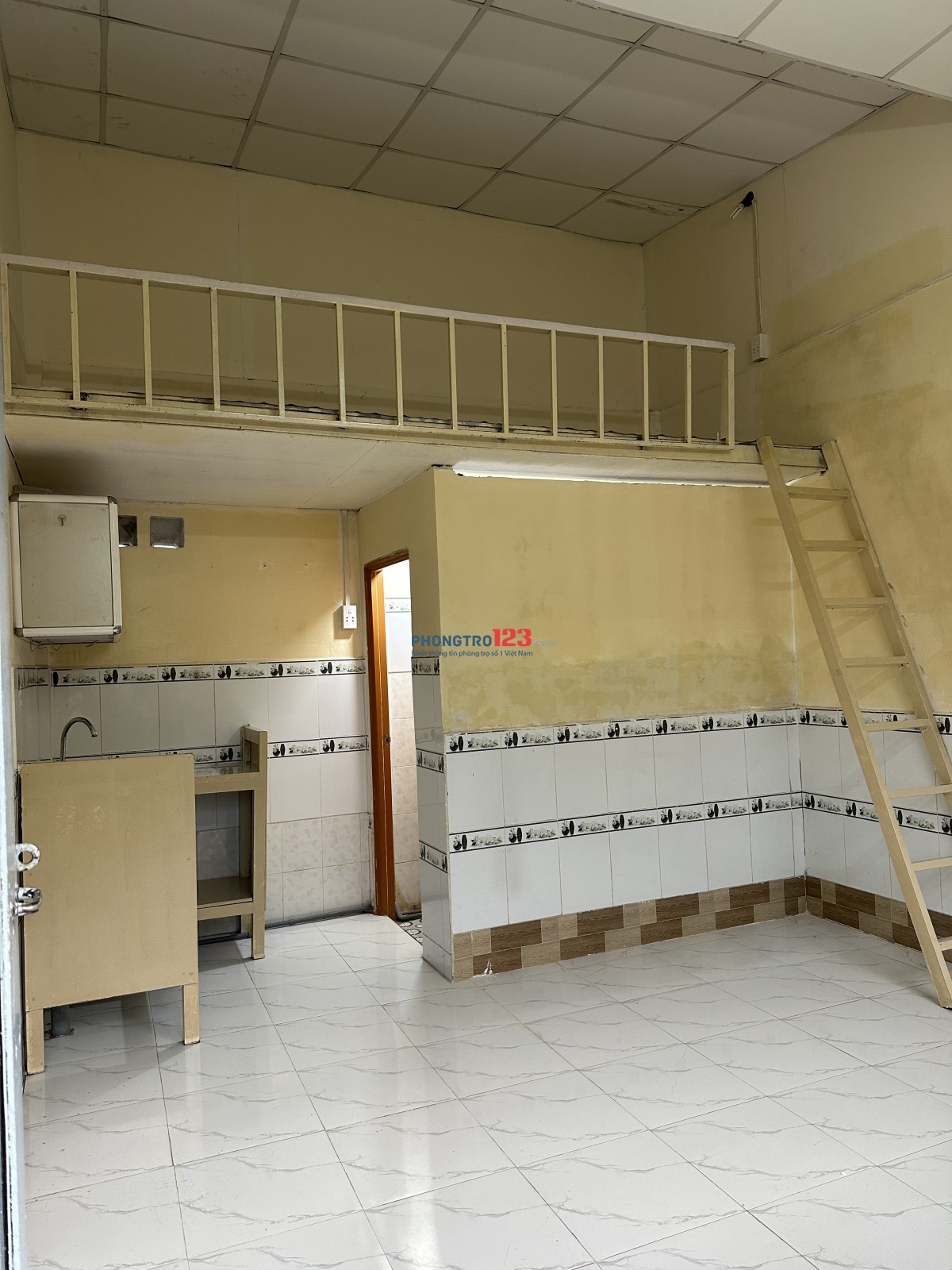 Phòng trọ giá rẻ , có gác , giờ tự do