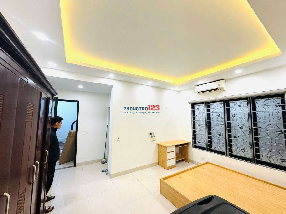 Chính chủ cho thuê phòng full đồ, chỉ 3,8 triệu tại 241 Yên Xá, gần hồ Văn Quán, PTIT, Kiến Trúc