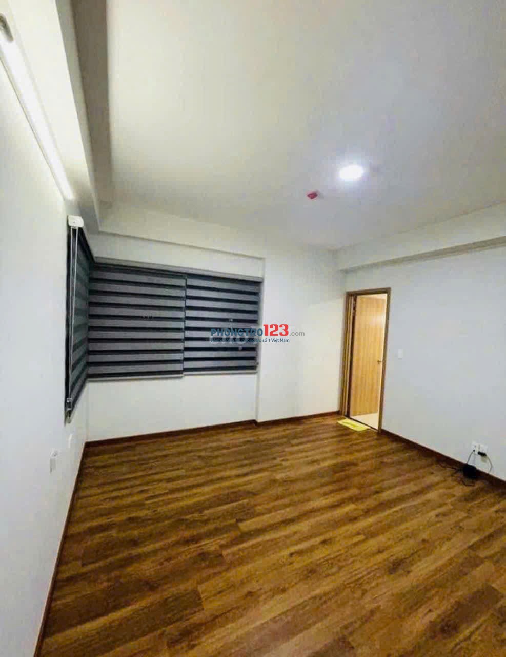 Chung cư CC Sunny, Phạm Văn Đồng, GV: 2p ngủ, 12tr/th, 70m2, NT