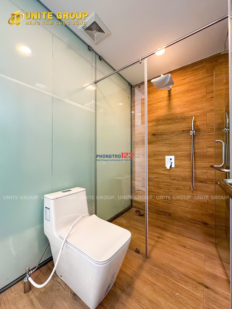 Cho thuê căn hộ 1PN cửa sổ lớn gần Trường Cao Đẳng Lý Tự Trọng