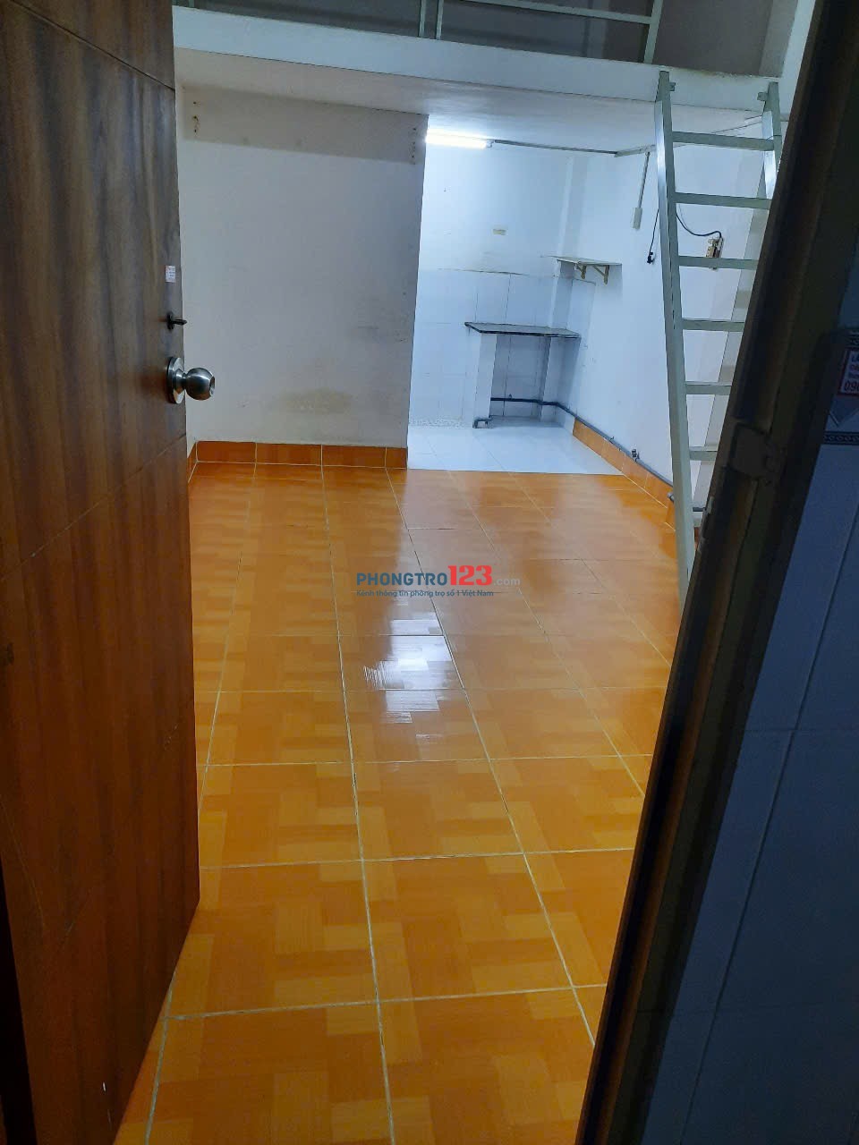 TÌM NỮ Ở GHÉP QUẬN 7 PHÒNG TRỌ CÓ GÁC 25m vuông