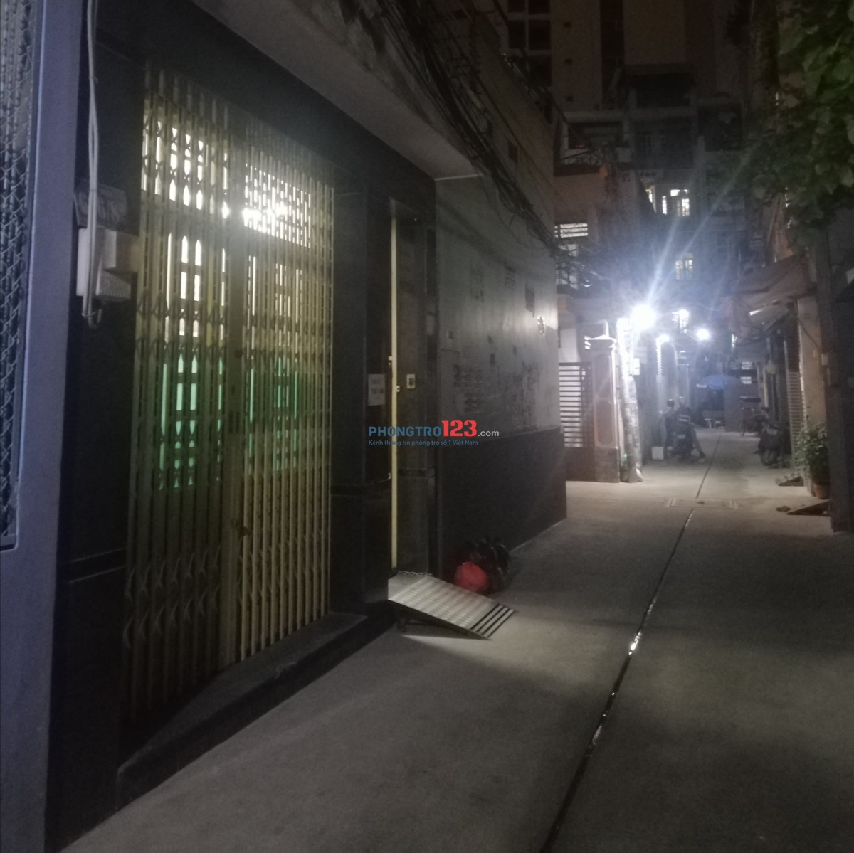Thuê phòng 1 người nữ trung tâm quận 10, đối diện nhà thi đấu Phú Thọ.