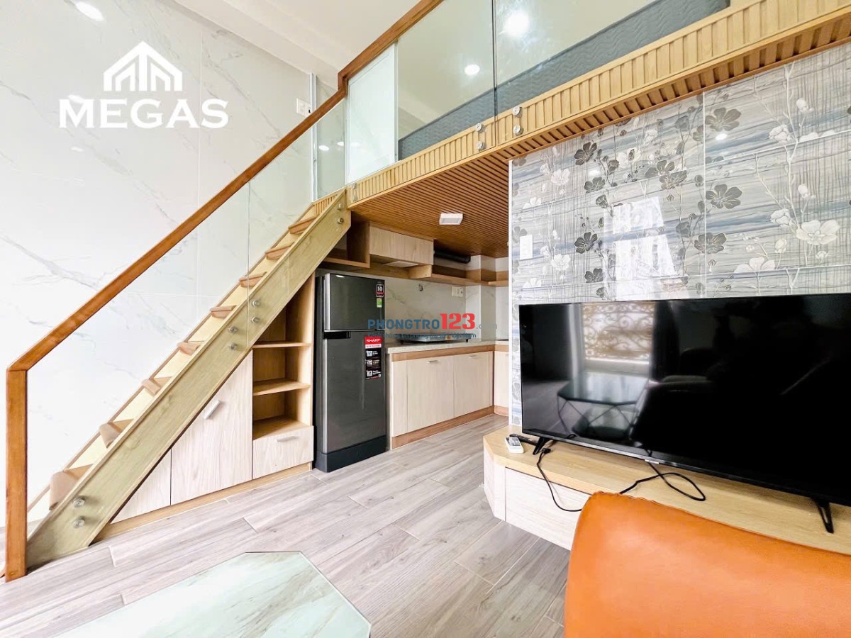 Căn Hộ Gác Cao Mới 100% - Ngay CV LÊ VĂN TÁM