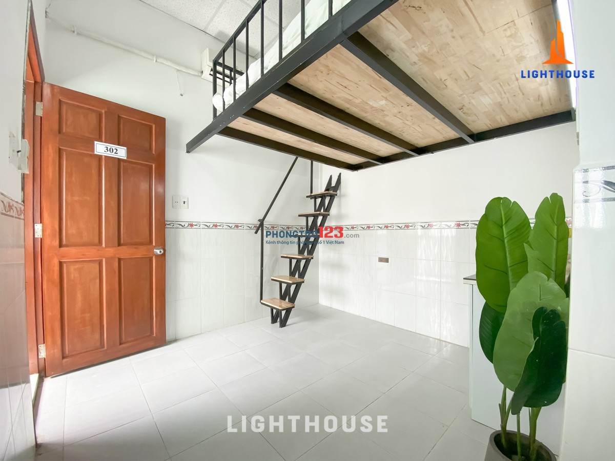 CHÍNH CHỦ CHO THUÊ CĂN PHÒNG NỘI THẤT CƠ BẢN SÁT CHỮ Y, Q1