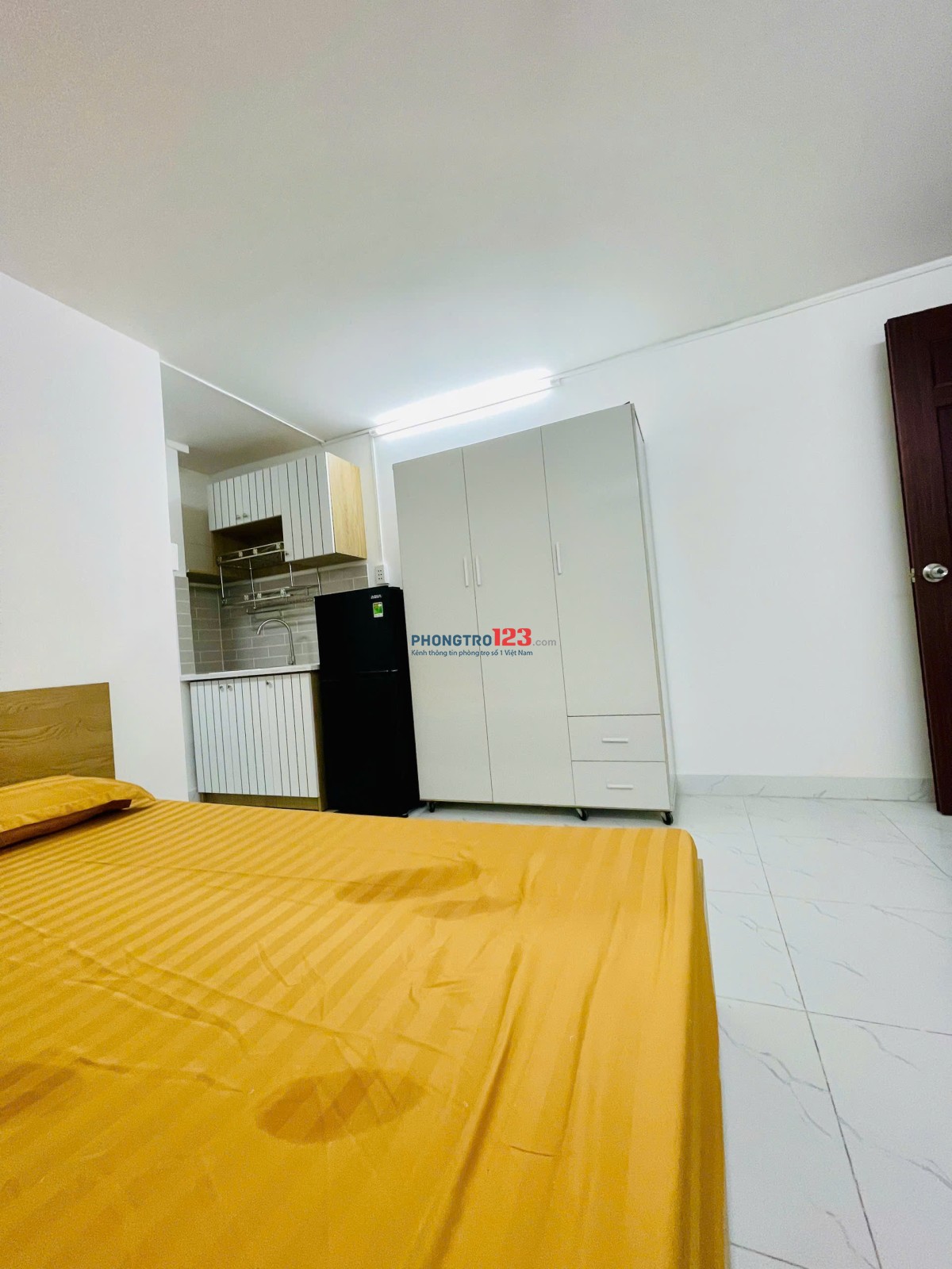 Phòng CH đủ nội thất - 71 Hồ Bá Kiện Q. 10 (Gần CV Lê Thị Riêng)
