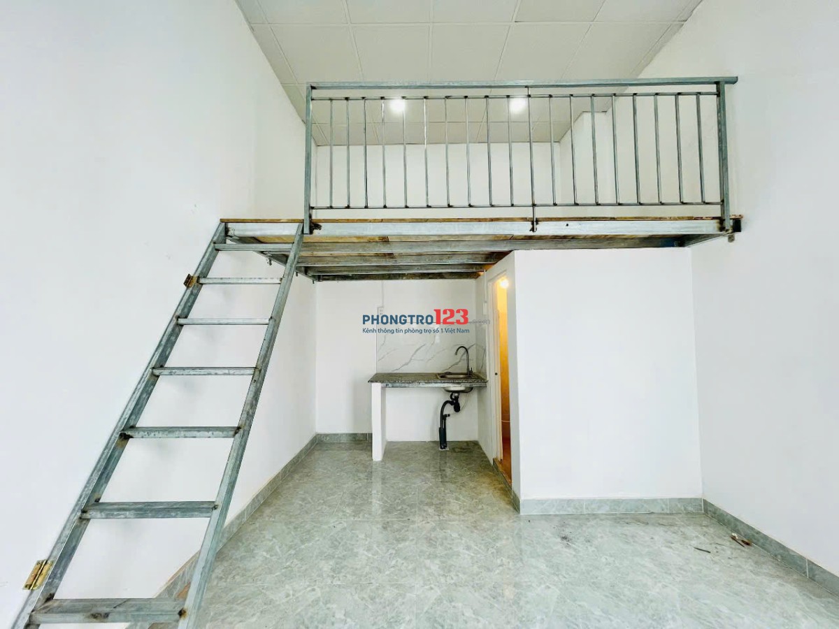 KHAI TRƯƠNG DUPLEX BAN CÔNG / Ở ĐƯỢC 4 NGƯỜI / GẦN MAI CHÍ THỌ QUẬN 2