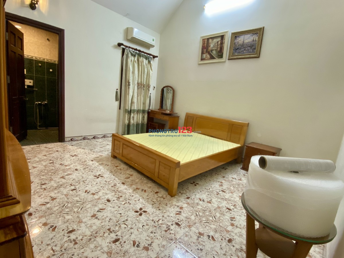 Quận 1 – Phòng Full Nội Thất, Giờ Tự Do – 40m² Giá Tốt