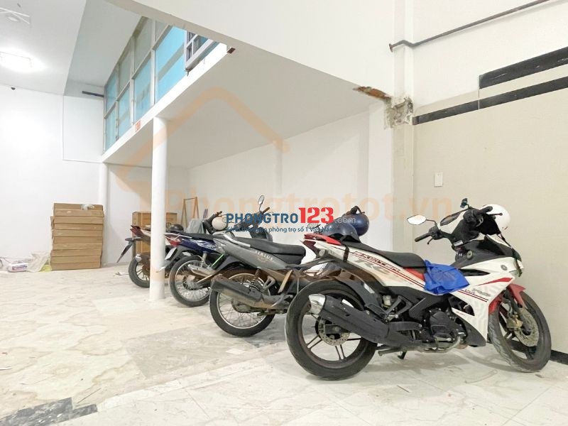 Ngay mặt tiền đường Nguyễn Duy Cung, Phường 12, G.Vấp được trang bị full nội thất.