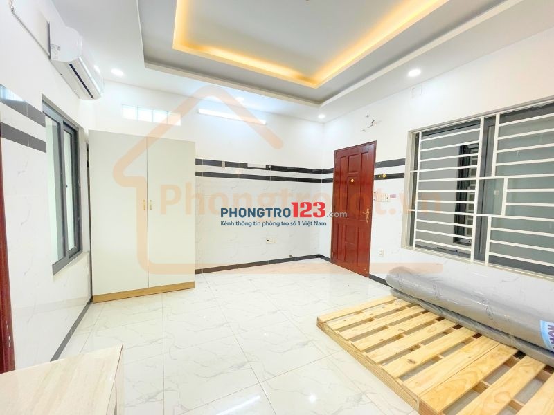 Ngay mặt tiền đường Nguyễn Duy Cung, Phường 12, G.Vấp được trang bị full nội thất.
