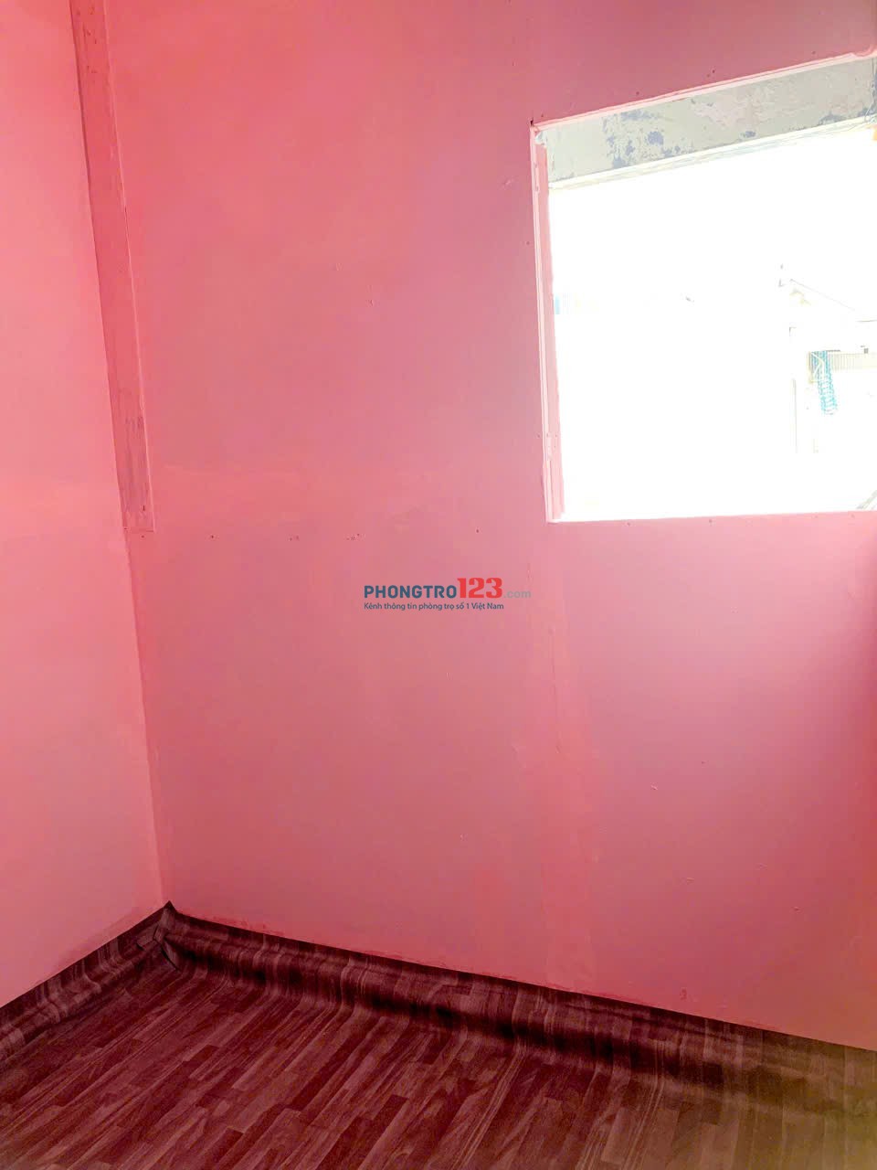 Cho Thuê Phòng Q3, rộng rãi thoải mái, cửa sổ lớn ban công.1tr7 2tr5.