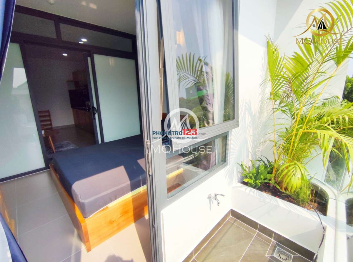 CHO THUÊ CHDV 1PN 1PK BAN CÔNG ĐỐI DIỆN ETOWN CỘNG HÒA NỘI THẤT ĐẸP