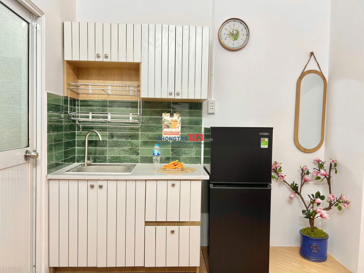 Căn hộ mới xây 1 phòng ngủ, PK siêu sang đủ nội thất 50 Trường Sơn quận Tân Bình (đi bộ qua sân bay)