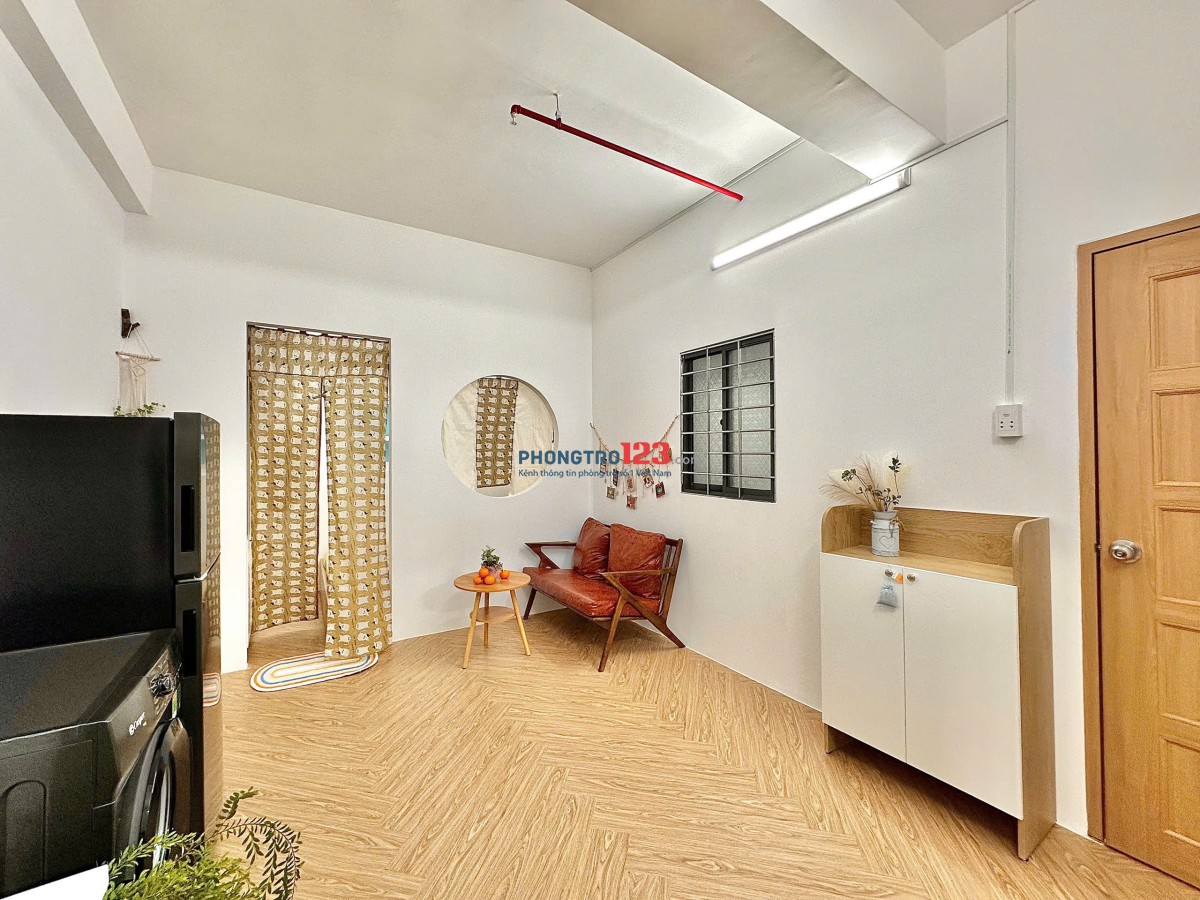 Căn hộ 1 phòng ngủ, PK siêu sang đủ nội thất 50 Trường Sơn quận Tân Bình (đi bộ qua sân bay)