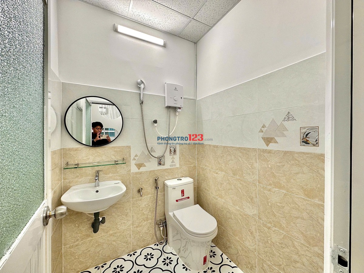 Căn hộ 1 phòng ngủ, PK siêu sang đủ nội thất 50 Trường Sơn quận Tân Bình (đi bộ qua sân bay)