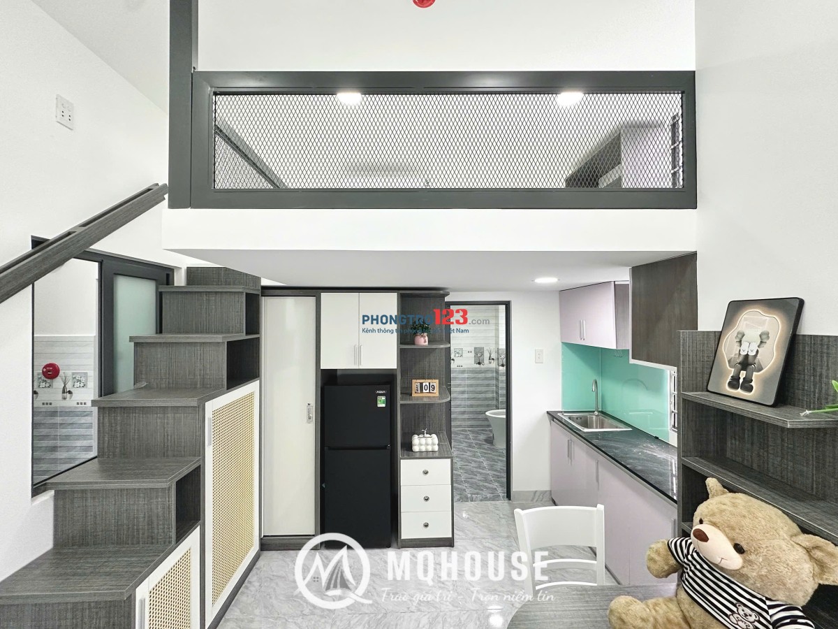 CHO THUÊ DUPLEX BAN CÔNG MỚI 100% FULL NỘI THẤT ĐẸP NGAY ĐH VĂN HIẾN - ÂU CƠ