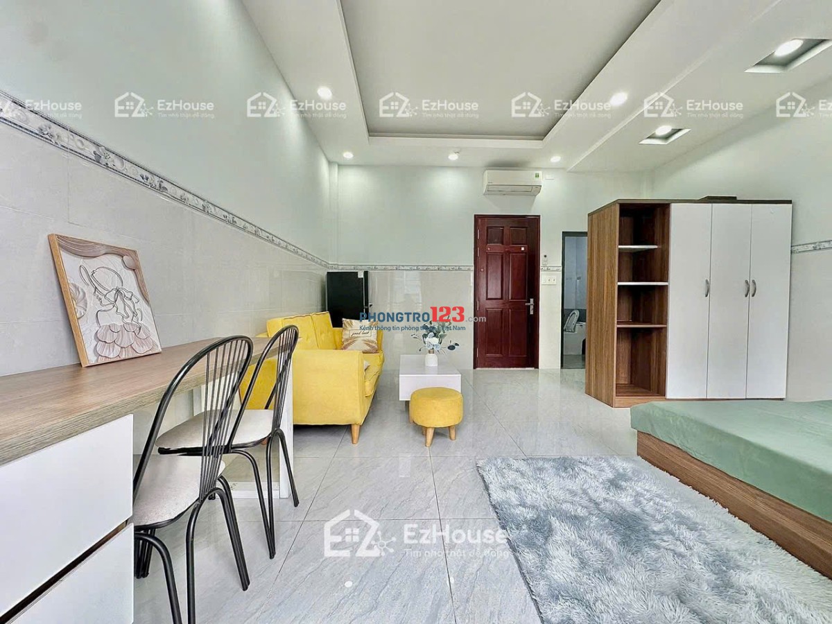 CHO THUÊ CHDV STUDIO BAN CÔNG NGAY SÂN BAY - CV GIA ĐỊNH