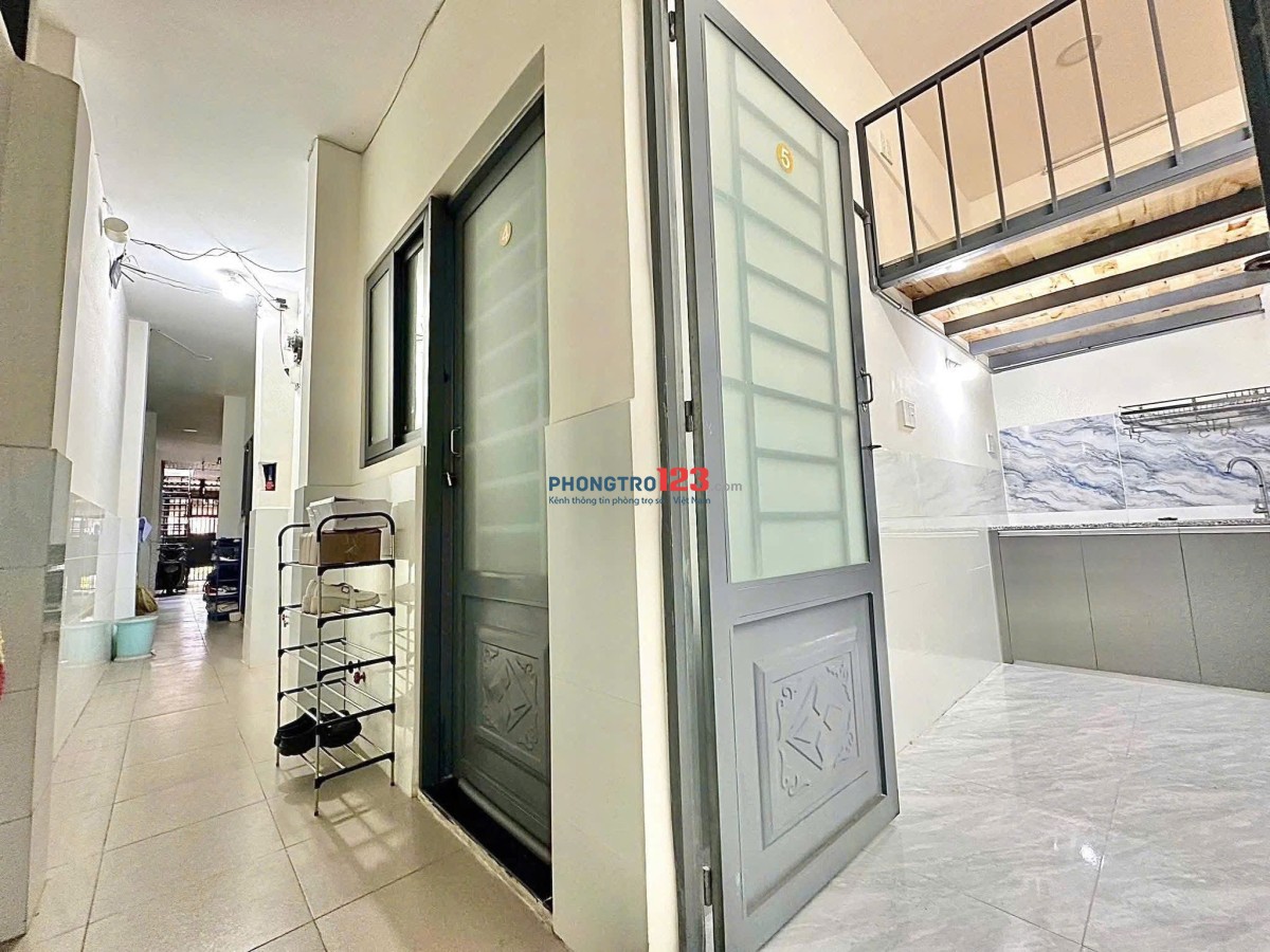 Phòng mới xây có gác tại 566/41A Nguyễn Thái Sơn p5 Gò Vấp giá rẻ dịp hè