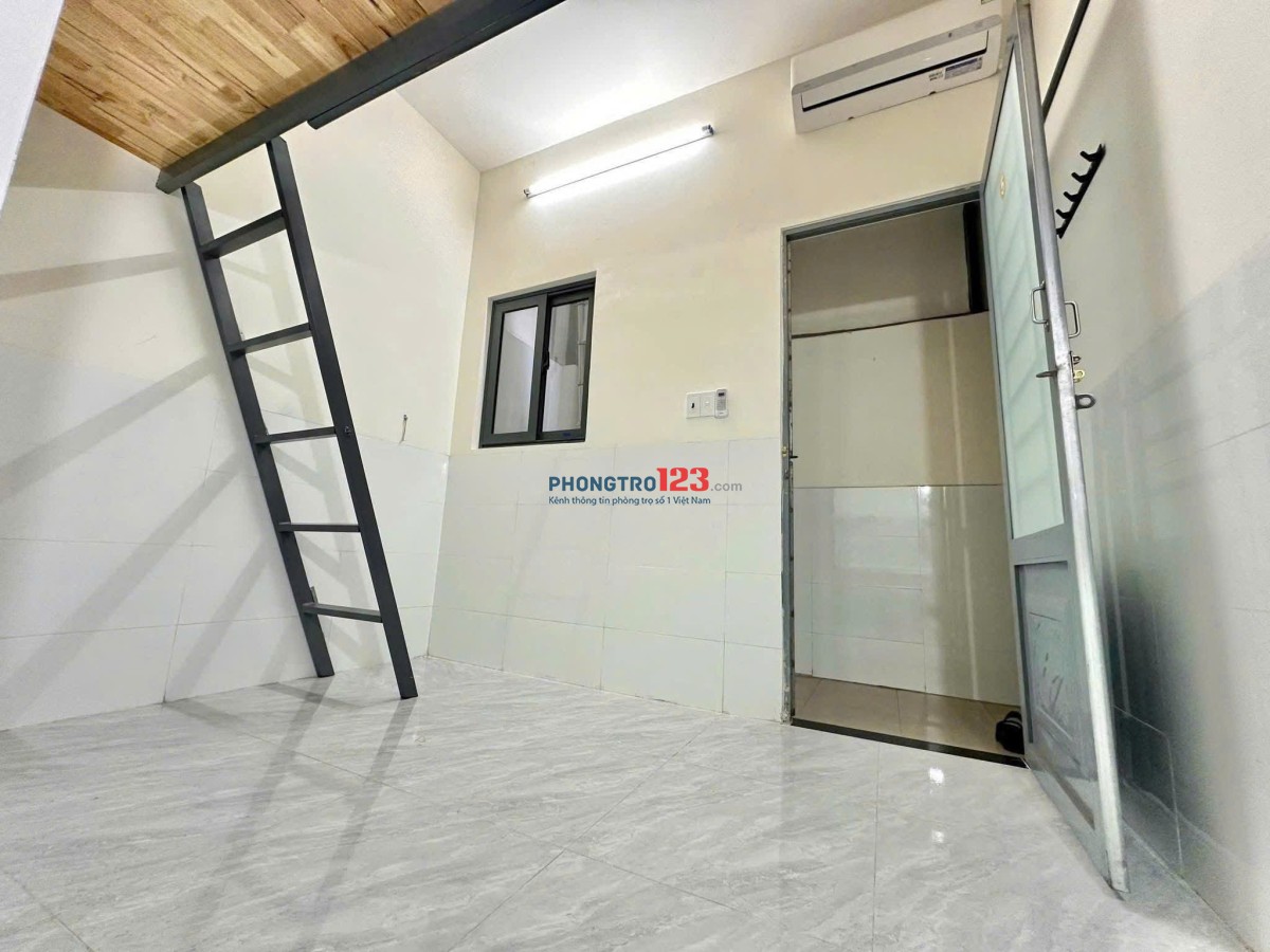 Phòng mới xây có gác tại 566/41A Nguyễn Thái Sơn p5 Gò Vấp giá rẻ dịp hè