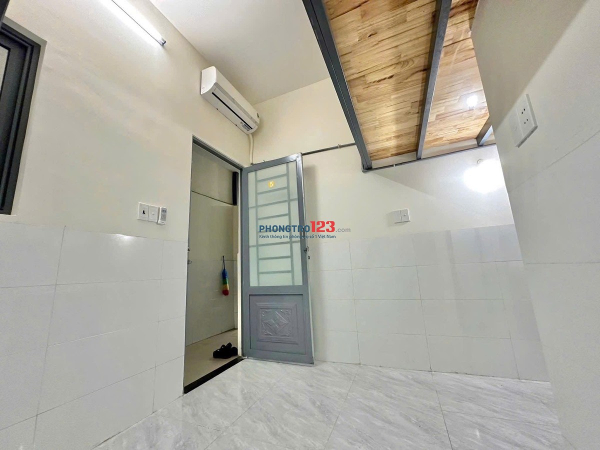 Phòng mới xây có gác tại 566/41A Nguyễn Thái Sơn p5 Gò Vấp giá rẻ dịp hè