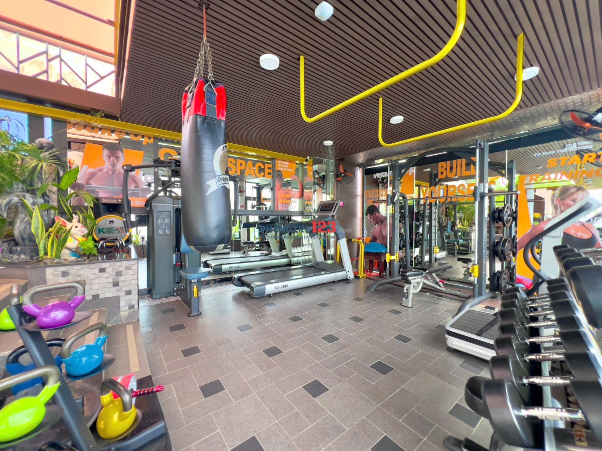 Căn hộ dịch vụ đầy đủ tiện ích ở Hòa Bình, Phường 3, Quận 11
