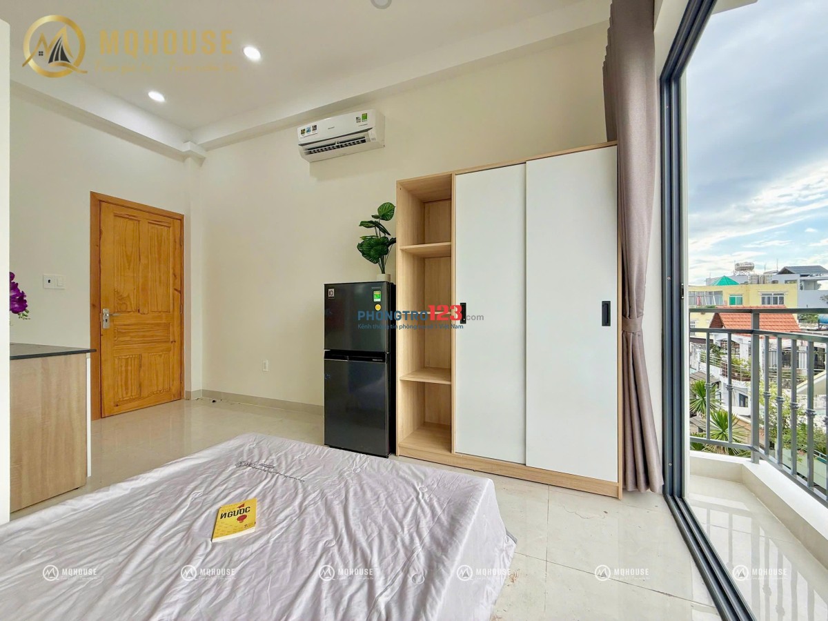 CHO THUÊ CHDV STUDIO BAN CÔNG MỚI 100% NGAY BỜ KÈ HOÀNG SA - TRƯỜNG SA GIÁP PHÚ NHUẬN, Q3