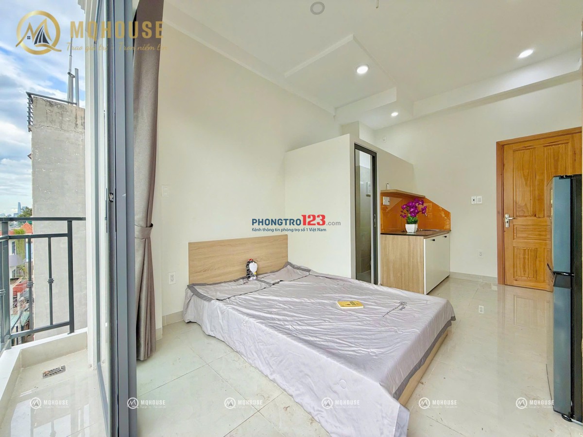 CHO THUÊ CHDV STUDIO BAN CÔNG MỚI 100% NGAY BỜ KÈ HOÀNG SA - TRƯỜNG SA GIÁP PHÚ NHUẬN, Q3