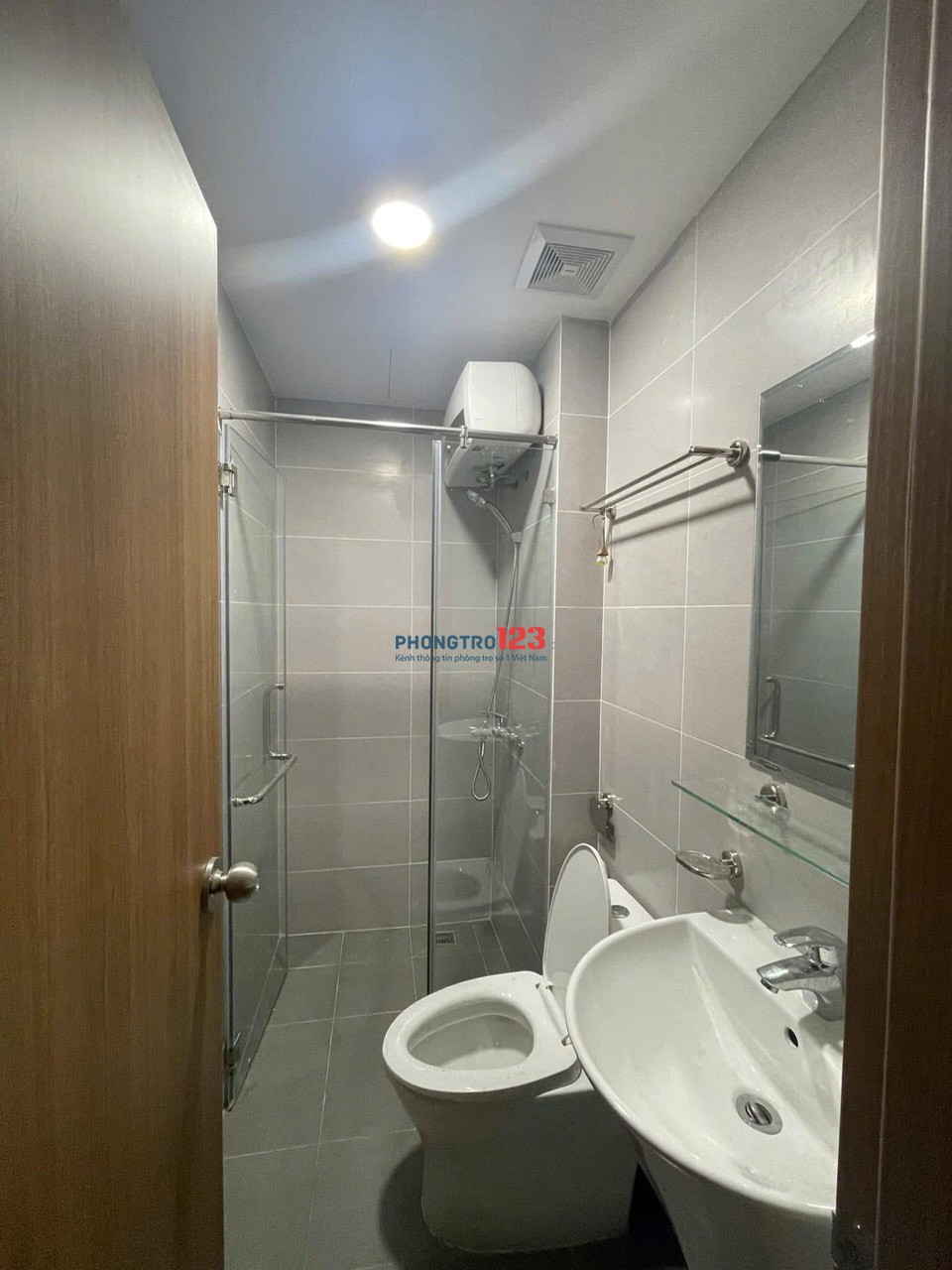 Chung cư Phú Thạnh, Nguyễn SƠn, TP: 90m2, 2p ngủ, NT mới, 11triệu