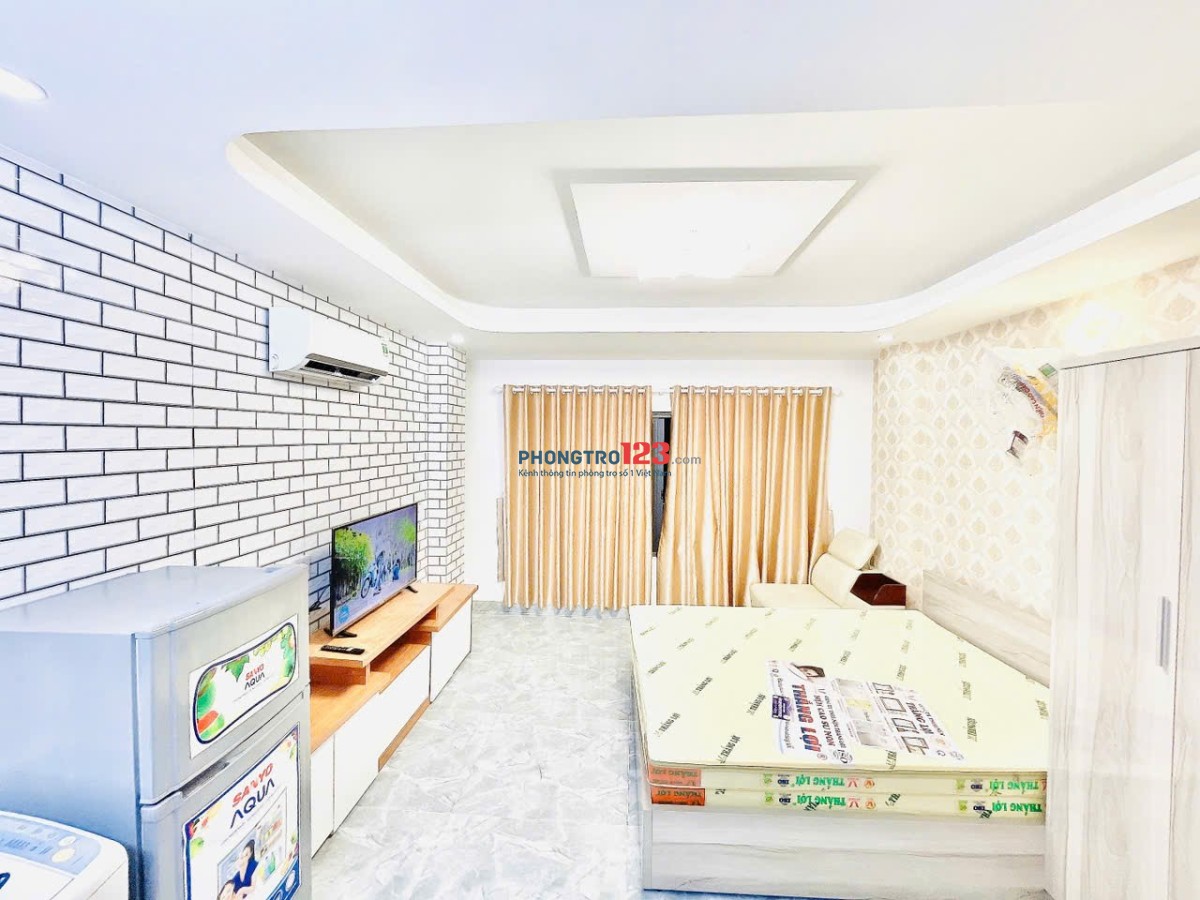 Trống phòng 5tr full nội thất có cửa sổ trời lớn ở Gò Vấp