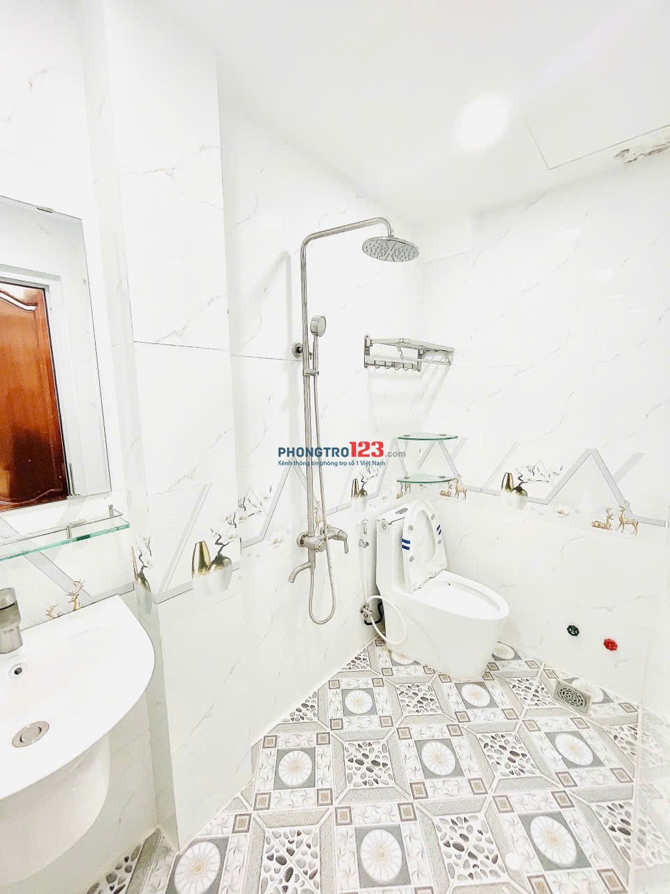 Trống phòng 5tr full nội thất có cửa sổ trời lớn ở Gò Vấp
