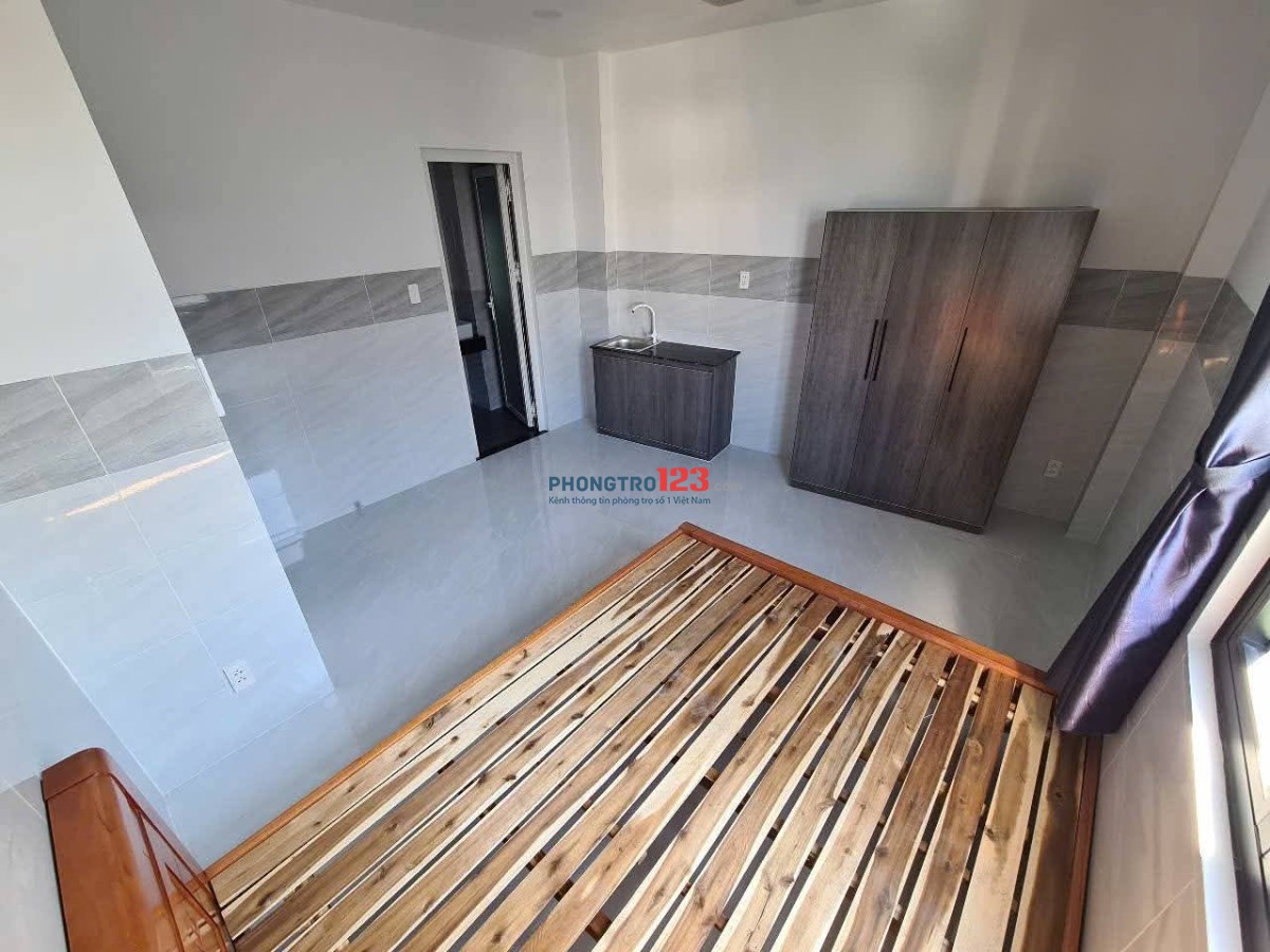Phòng trọ full nội thất, có cửa sổ hẻm 140/40/26 Vườn Lài, 20m2