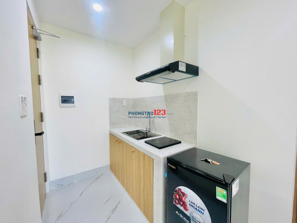 Cho Thuê Phòng Studio Cửa Sổ 35m2 - Nguyễn Cửu Vân, gần ĐH Hồng Bàng, UE