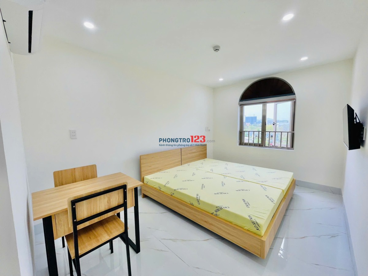 Cho Thuê Phòng Studio Cửa Sổ 35m2 - Nguyễn Cửu Vân, gần ĐH Hồng Bàng, UE