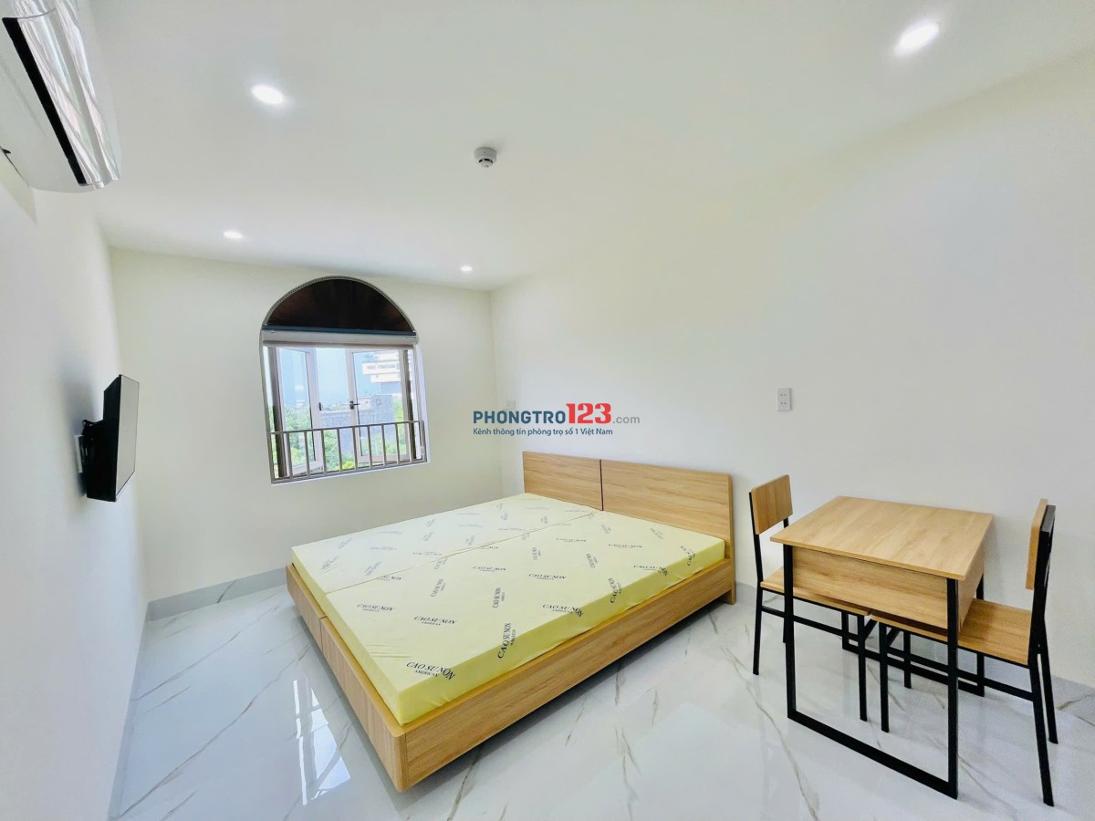 Cho Thuê Phòng Studio Cửa Sổ 35m2 - Nguyễn Cửu Vân, gần ĐH Hồng Bàng, UE