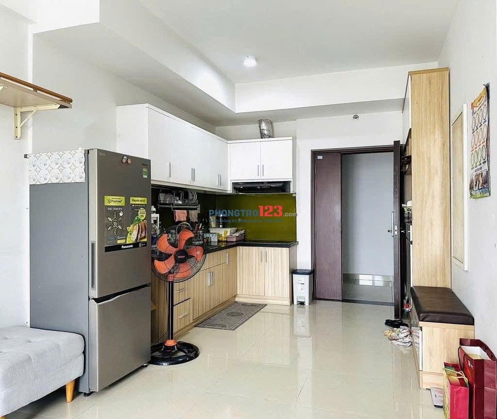 Cho thuê căn hộ Phúc Yên, Phan Huy Ích, quận TB, 75m2, 2PN, 10tr/tháng.
